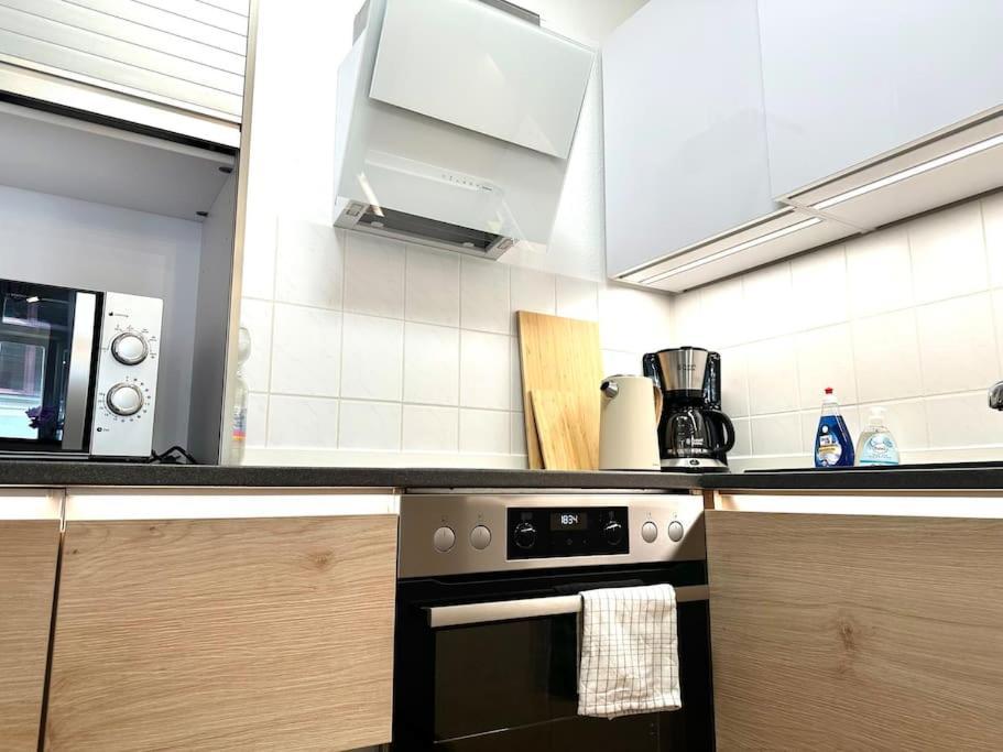 Modern Eingerichtete Wohnung Im Stadtzentrum Zittau Kostenloser Parkplatz Экстерьер фото