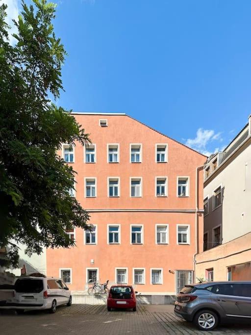 Modern Eingerichtete Wohnung Im Stadtzentrum Zittau Kostenloser Parkplatz Экстерьер фото